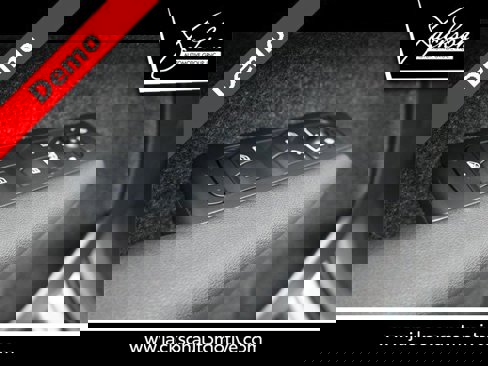New 2025 Volvo XC40 B5 Core image 20