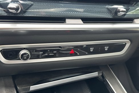 New 2026 BMW X5 xDrive40i w/ M Sport Package image 18