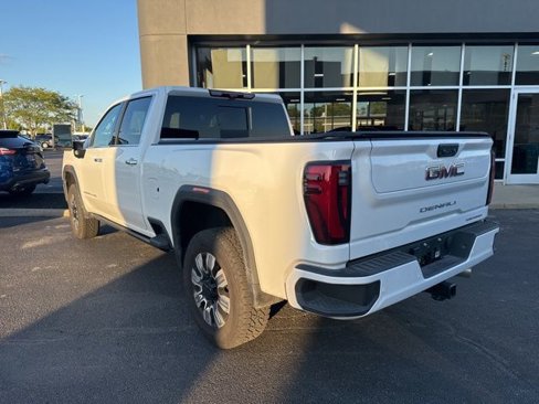 Used 2025 GMC Sierra 2500 Denali w/ Denali Reserve Package image 8