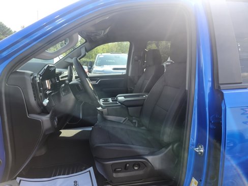 New 2026 Chevrolet Silverado 1500 LT image 9