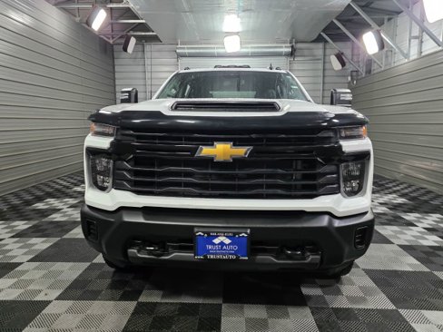 Used 2024 Chevrolet Silverado 3500 W/T w/ WT Convenience Package image 4