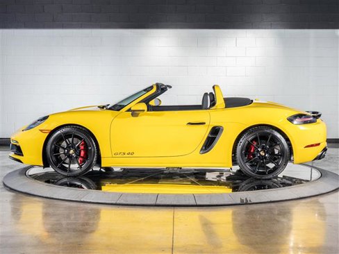 New 2025 Porsche 718 Boxster GTS image 12
