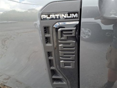 New 2026 Ford F250 4x4 Crew Cab Super Duty image 5