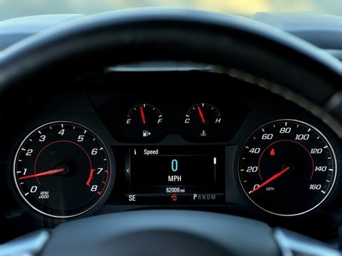 Used 2018 Chevrolet Camaro LT image 31