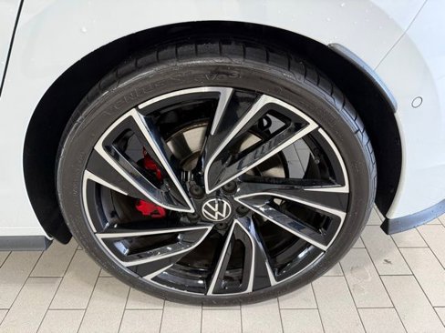 Certified 2024 Volkswagen GTI Autobahn image 34