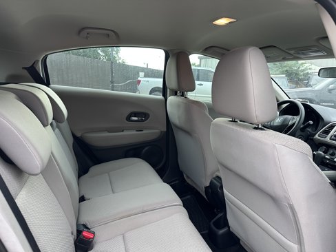 Used 2016 Honda HR-V LX image 15