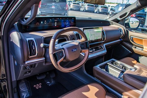 New 2025 Ford Expedition King Ranch image 32