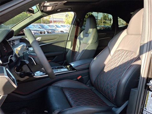 Used 2025 Audi S6 Premium Plus image 12