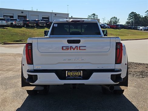 New 2026 GMC Sierra 3500 Denali w/ Denali Reserve Package image 6