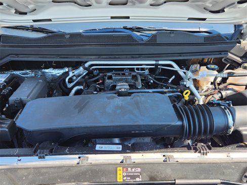 Used 2024 Chevrolet Colorado W/T image 15
