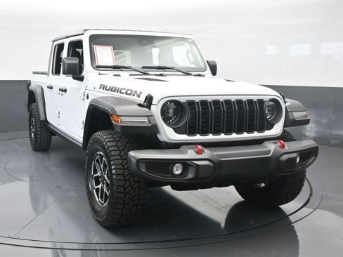 Used 2024 Jeep Gladiator Rubicon image 9