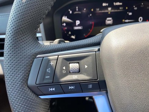 New 2025 Mitsubishi Outlander AWD image 16