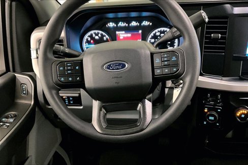 New 2026 Ford F350 XLT w/ FX4 Off-Road Package image 5
