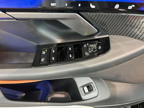New 2026 BMW M5 w/ Executive Package image 13