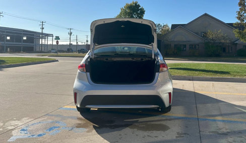 Used 2021 Toyota Corolla LE w/ Carpet Mat Package (TMS) image 8
