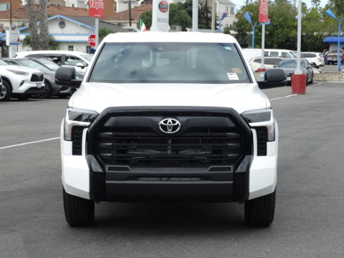 New 2026 Toyota Tundra SR image 3