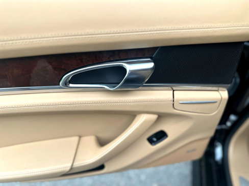 Used 2010 Porsche Panamera Turbo image 20