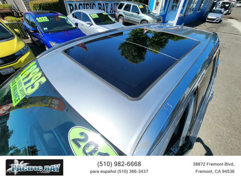 Used 2015 Toyota Highlander Limited Platinum image 9