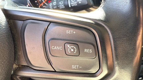 Used 2020 Jeep Wrangler Sport image 18