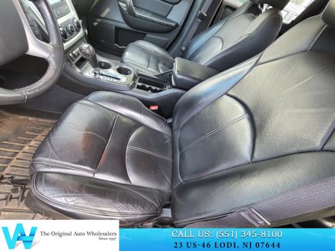 Used 2014 GMC Acadia SLT image 14