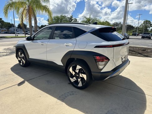 Used 2025 Hyundai Kona Limited image 6