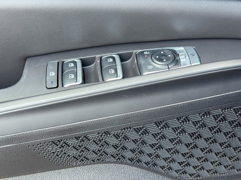 New 2026 Kia Carnival SX image 39