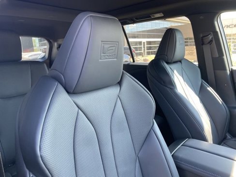 New 2026 Lexus TX 350 AWD image 18