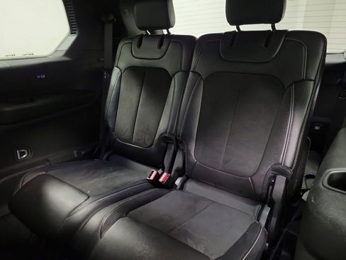 Used 2024 Jeep Grand Cherokee L Laredo image 20