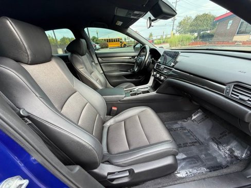 Used 2022 Honda Accord Sport image 30