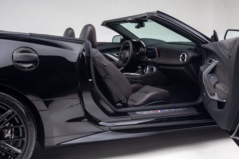 Used 2022 Chevrolet Camaro ZL1 image 35