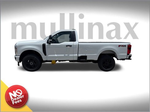 New 2025 Ford F350 4x4 Regular Cab Super Duty image 2