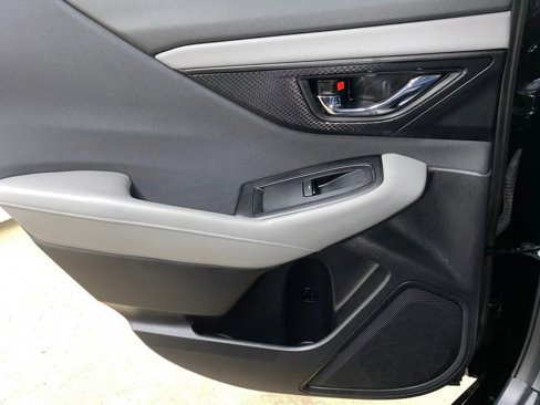 Certified 2025 Subaru Outback Premium image 28