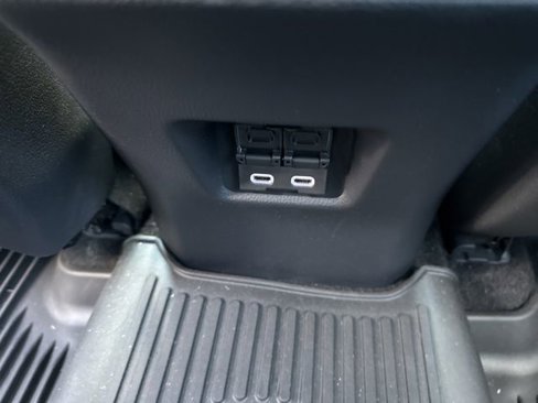 Used 2024 Toyota RAV4 XSE image 17