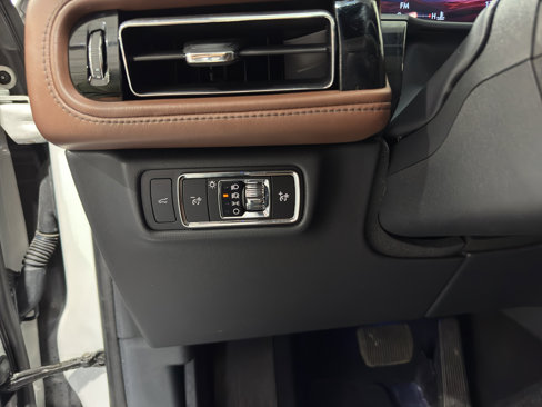 Used 2025 Lincoln Aviator Reserve w/ Illumination Package image 20