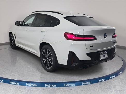 New 2025 BMW X4 M40i image 7