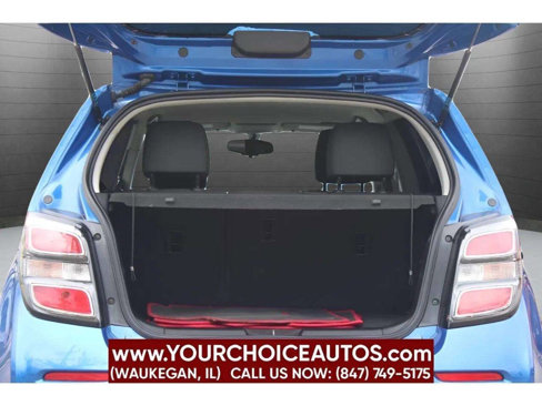 Used 2020 Chevrolet Sonic LT w/ Convenience Package image 11