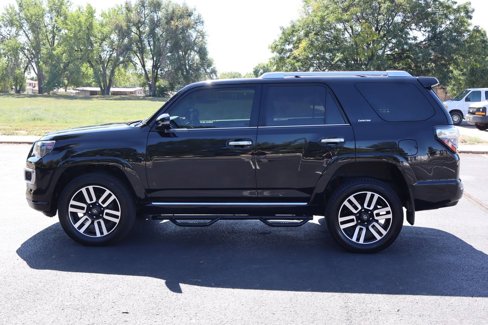 Used 2022 Toyota 4Runner Limited image 9