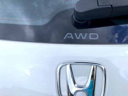 Used 2023 Honda HR-V LX image 32