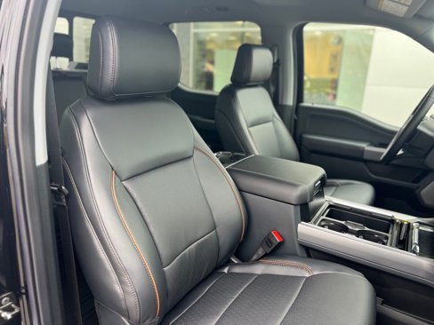 New 2025 Ford F250 Lariat image 42