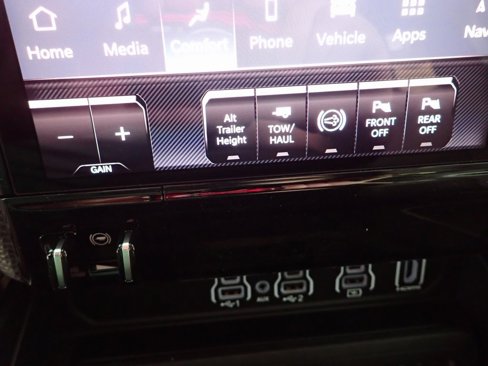 New 2026 RAM 3500 Limited image 6
