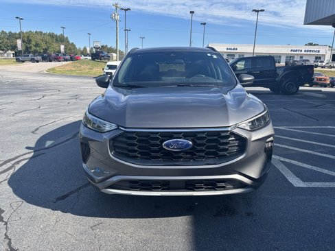 Used 2023 Ford Escape ST-Line w/ Tech Pack #1 image 5