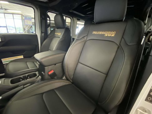 New 2025 Jeep Wrangler Unlimited Rubicon 392 image 15