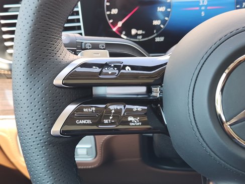 New 2026 Mercedes-Benz GLS 450 4MATIC image 28