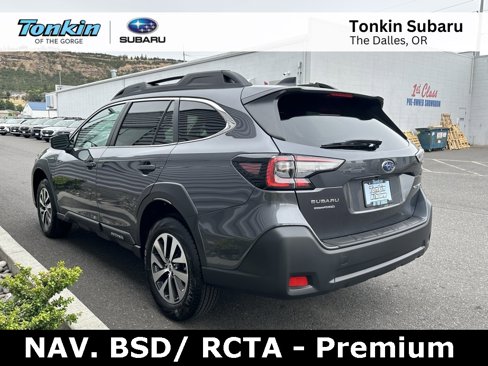 New 2025 Subaru Outback Premium image 8