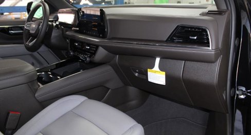 New 2025 Chevrolet Tahoe LT w/ Comfort Package image 24
