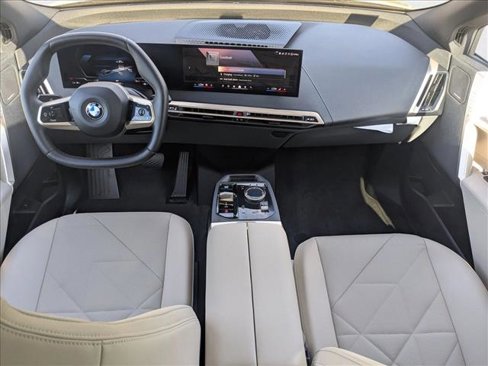 New 2026 BMW iX xDrive45 image 15