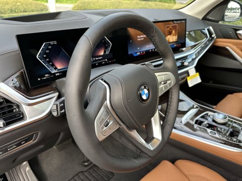 New 2026 BMW X7 xDrive40i image 18