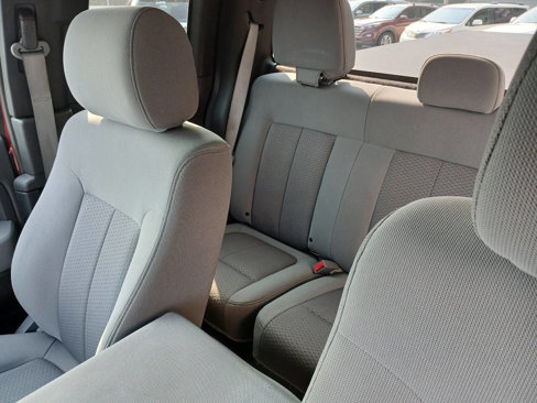 Used 2014 Ford F150 XLT w/ XLT Chrome Package image 18