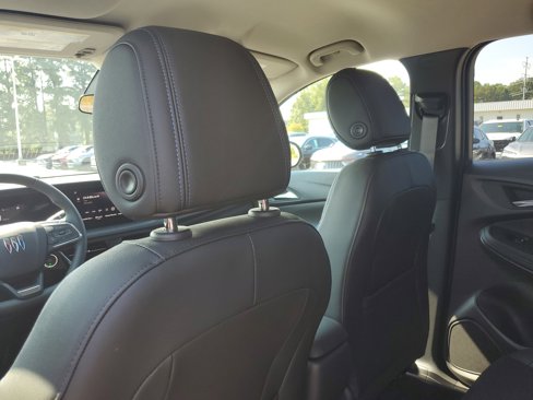 New 2026 Buick Encore GX Sport Touring image 7