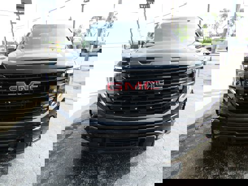 New 2026 GMC Sierra 1500 Elevation image 2